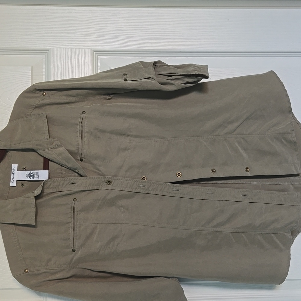 Calvin Klein Womens Button Up Top Size:S Color: Olive Green